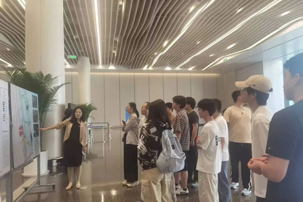 借力东方枢纽对外开放新优势｜世博国际联盟人才战略发展中心专题研讨会顺利举办